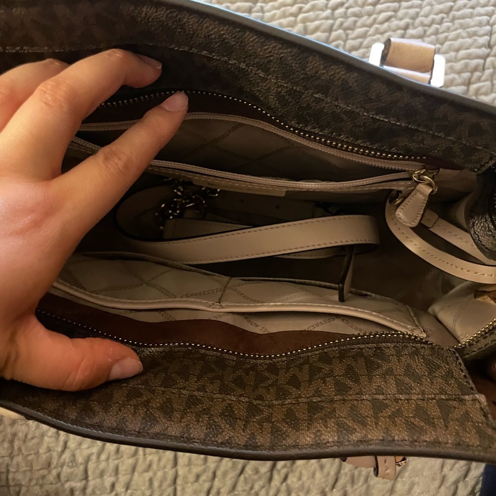 MK tote - Picture 12 of 12